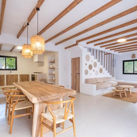 Oasis Villas Complex Cala Llonga  Bagian luar foto