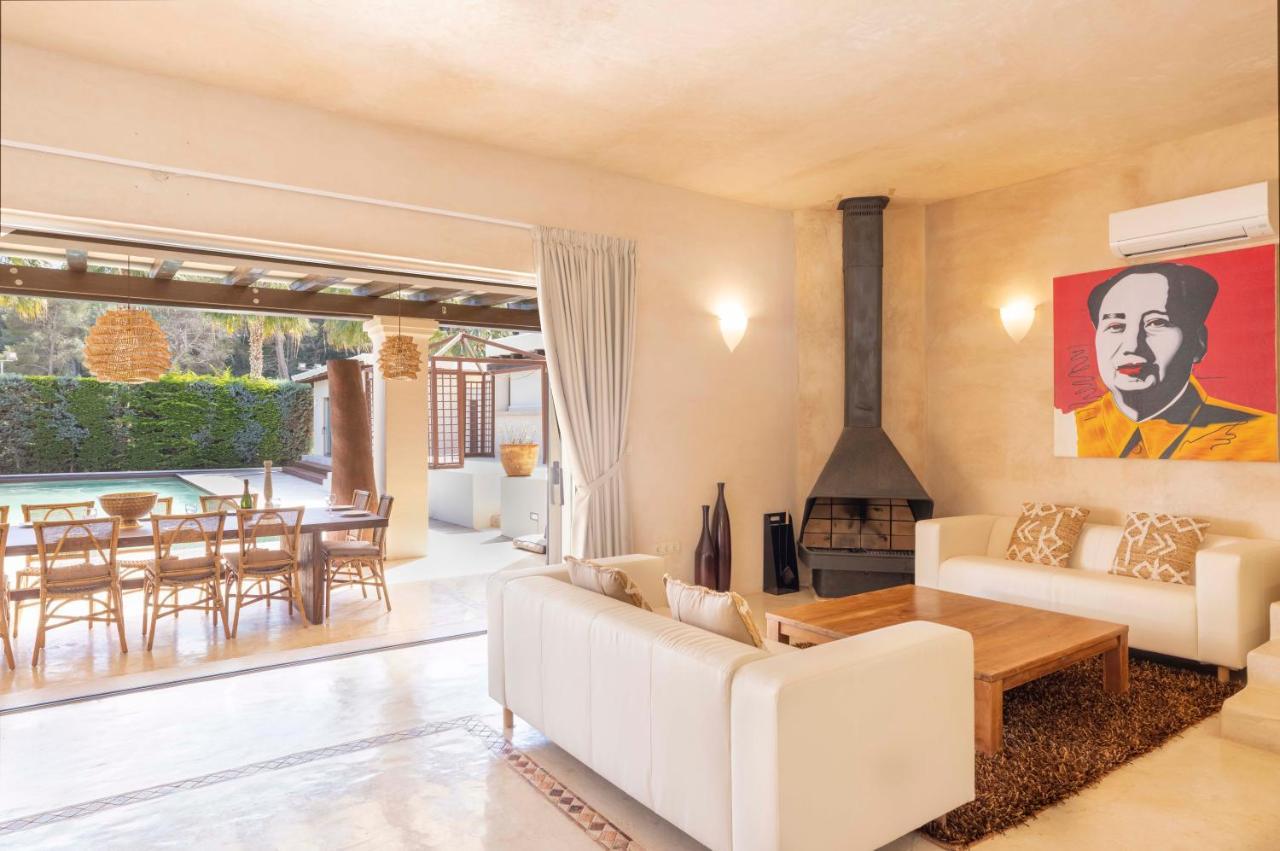 Oasis Villas Complex Cala Llonga  Bagian luar foto