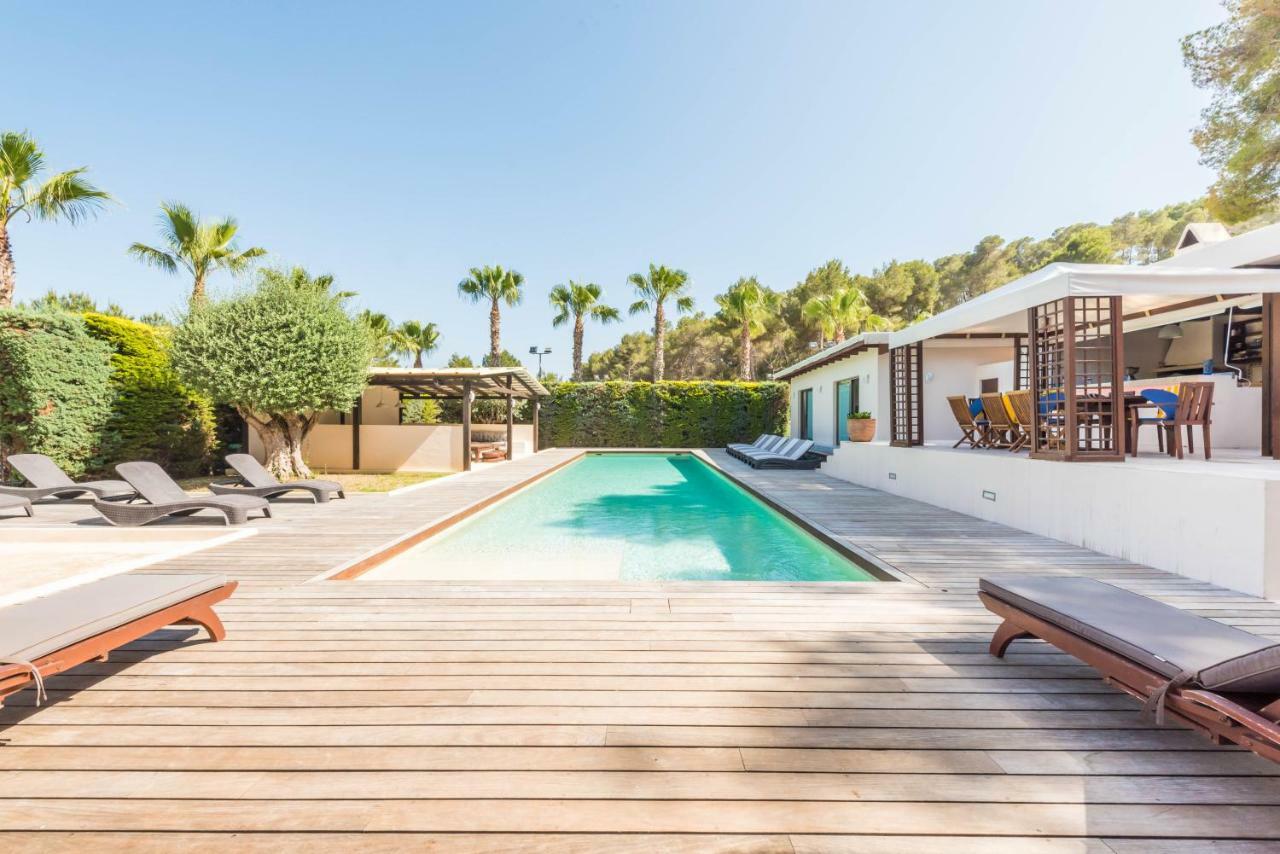 Oasis Villas Complex Cala Llonga  Bagian luar foto
