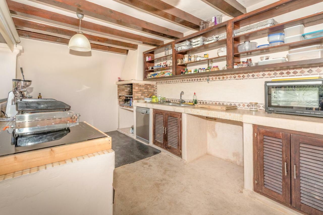 Oasis Villas Complex Cala Llonga  Bagian luar foto
